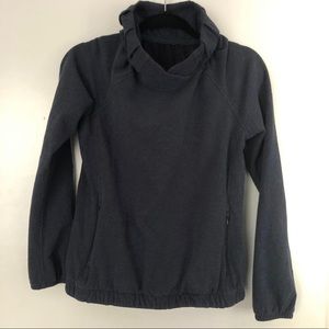 Lululemon sweatshirt